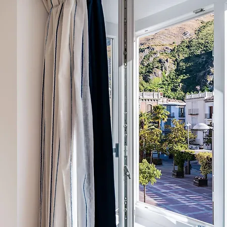Hotel Ciudad De 3*